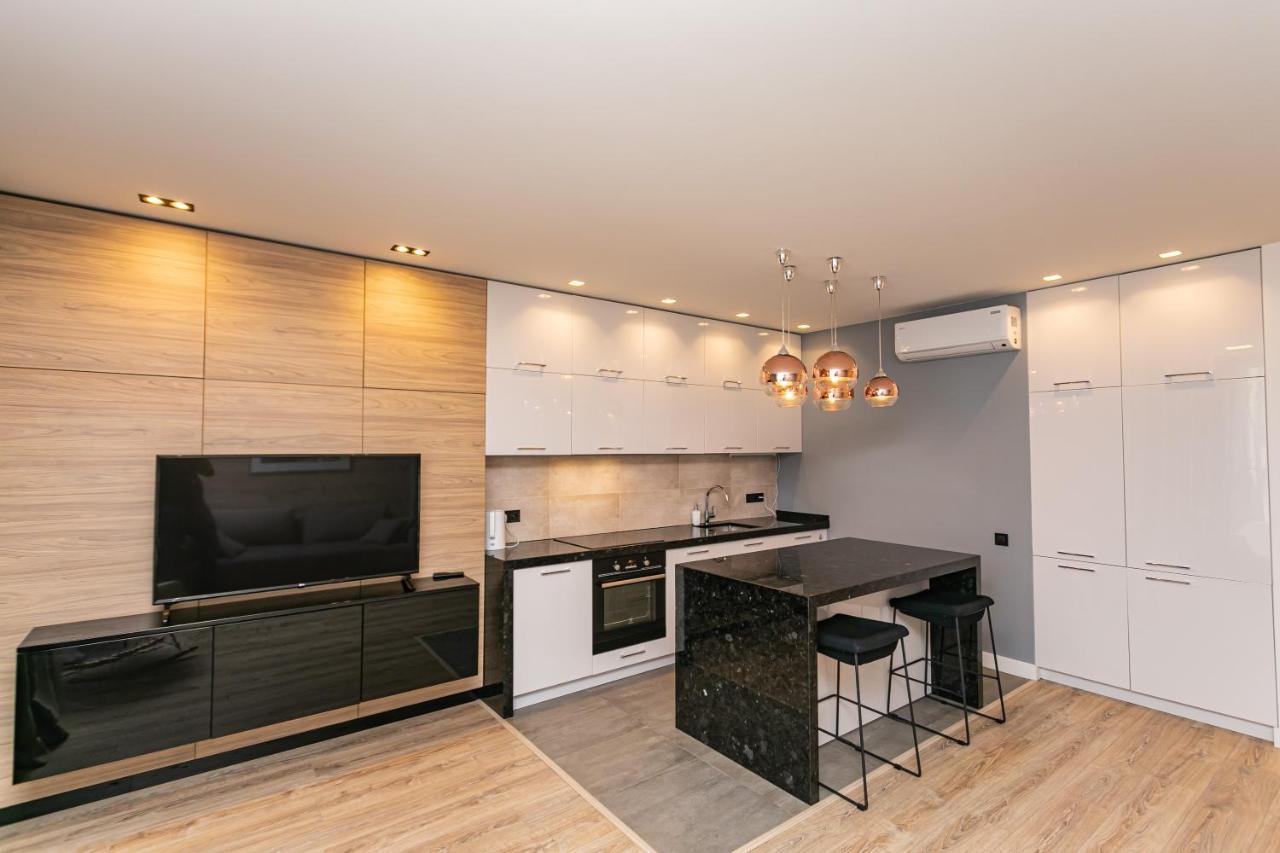 Petrovdom 190-199-216 In Spacious Apartments At Rc New York Concept House Kiev Ngoại thất bức ảnh