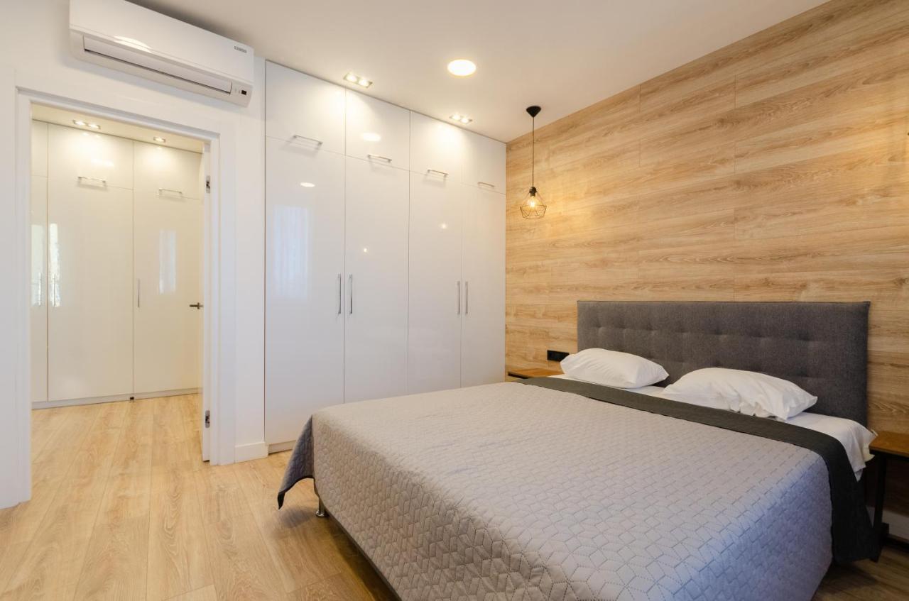 Petrovdom 190-199-216 In Spacious Apartments At Rc New York Concept House Kiev Ngoại thất bức ảnh