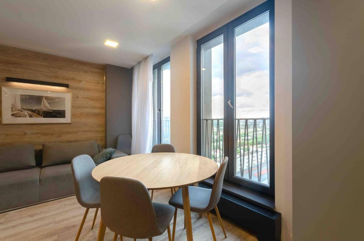 Petrovdom 190-199-216 In Spacious Apartments At Rc New York Concept House Kiev Ngoại thất bức ảnh